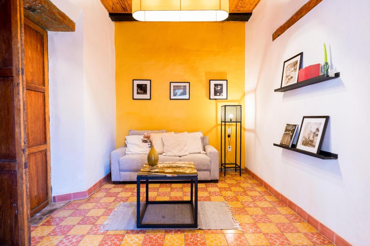 Casa I. Madero Hotel Tapalpa Luaran gambar